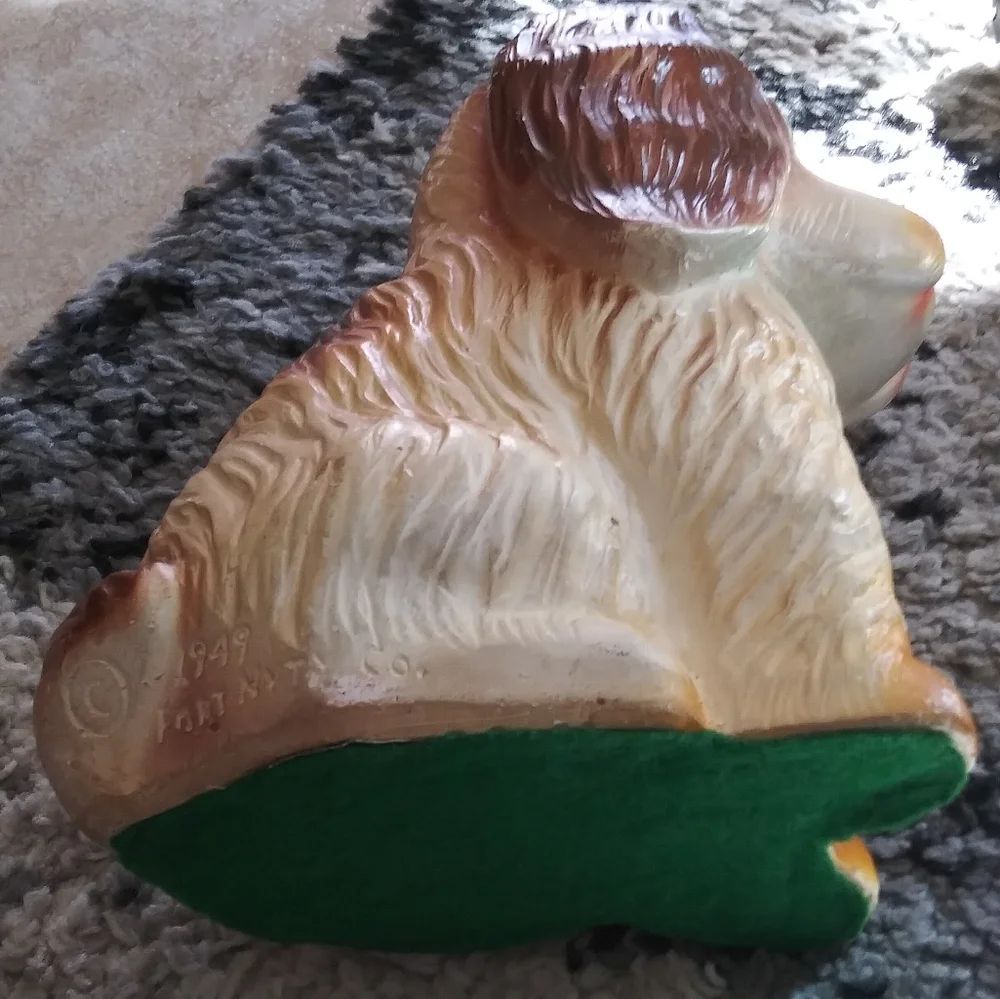 L@@K Vtg Chalkware Hound Spaniel Dog COIN Bank 1949 .hard to find.some scratches